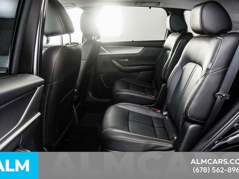 Used 2025 MAZDA CX-90 3.3 Turbo w/ Preferred Package image 17
