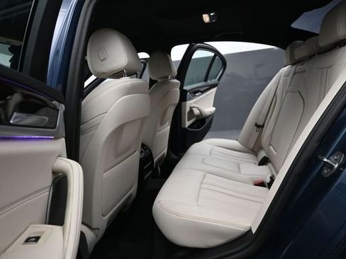 Used 2023 BMW 540i w/ M Sport Package RWD image 18