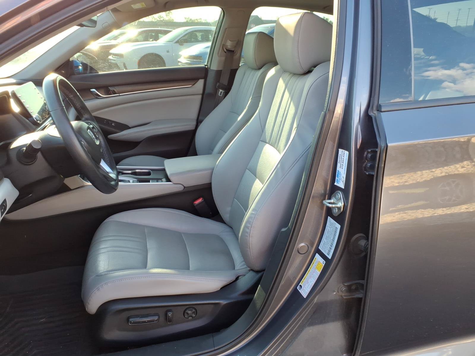 Used 2018 Honda Accord EX-L image 12