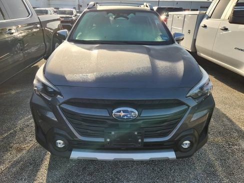 Used 2024 Subaru Outback Touring AWD/4WD image 2
