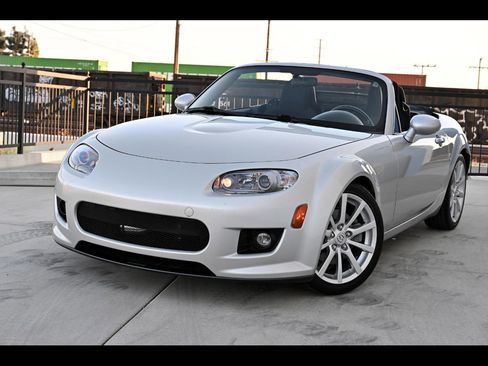 Used 2007 MAZDA MX-5 Miata Touring w/ Suspension Pkg image 1