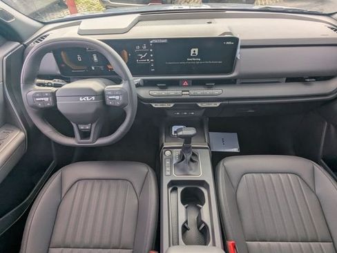 New 2027 Kia Seltos X-Line S w/ X-Line S Premium Package AWD/4WD image 15