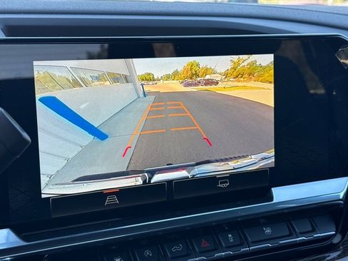 New 2026 GMC Sierra 1500 Elevation image 16