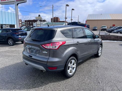 Used 2013 Ford Escape SE image 4