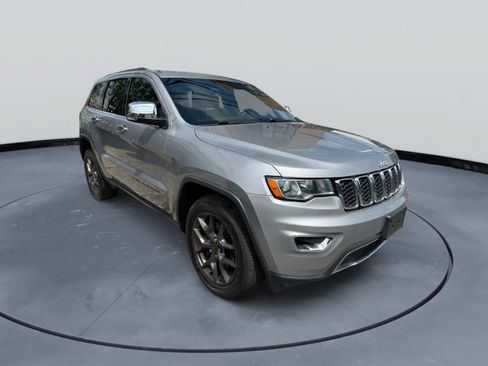 Used 2021 Jeep Grand Cherokee Limited AWD/4WD image 7
