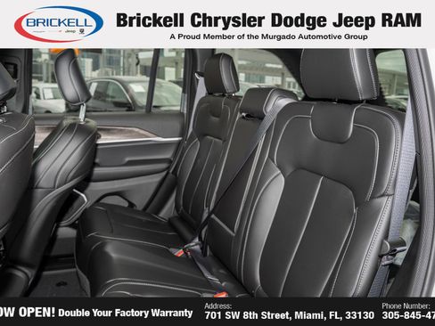 New 2026 Jeep Grand Cherokee Limited w/ Limited Altitude Package image 17