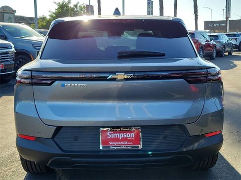 New 2026 Chevrolet Equinox EV LT image 20