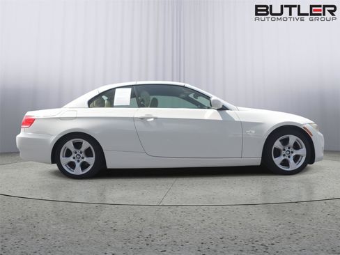 Used 2008 BMW 328i Convertible image 8