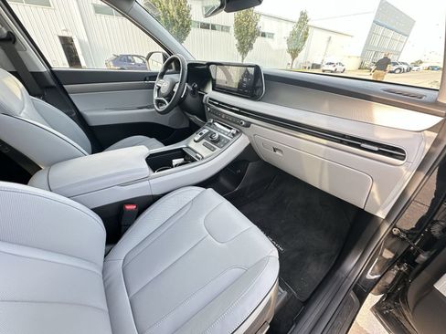 Used 2025 Hyundai Palisade SEL AWD/4WD image 28