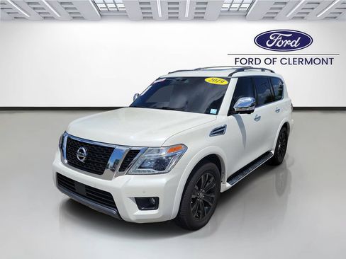 Used 2019 Nissan Armada Platinum w/ Captain's Chairs Package RWD image 2