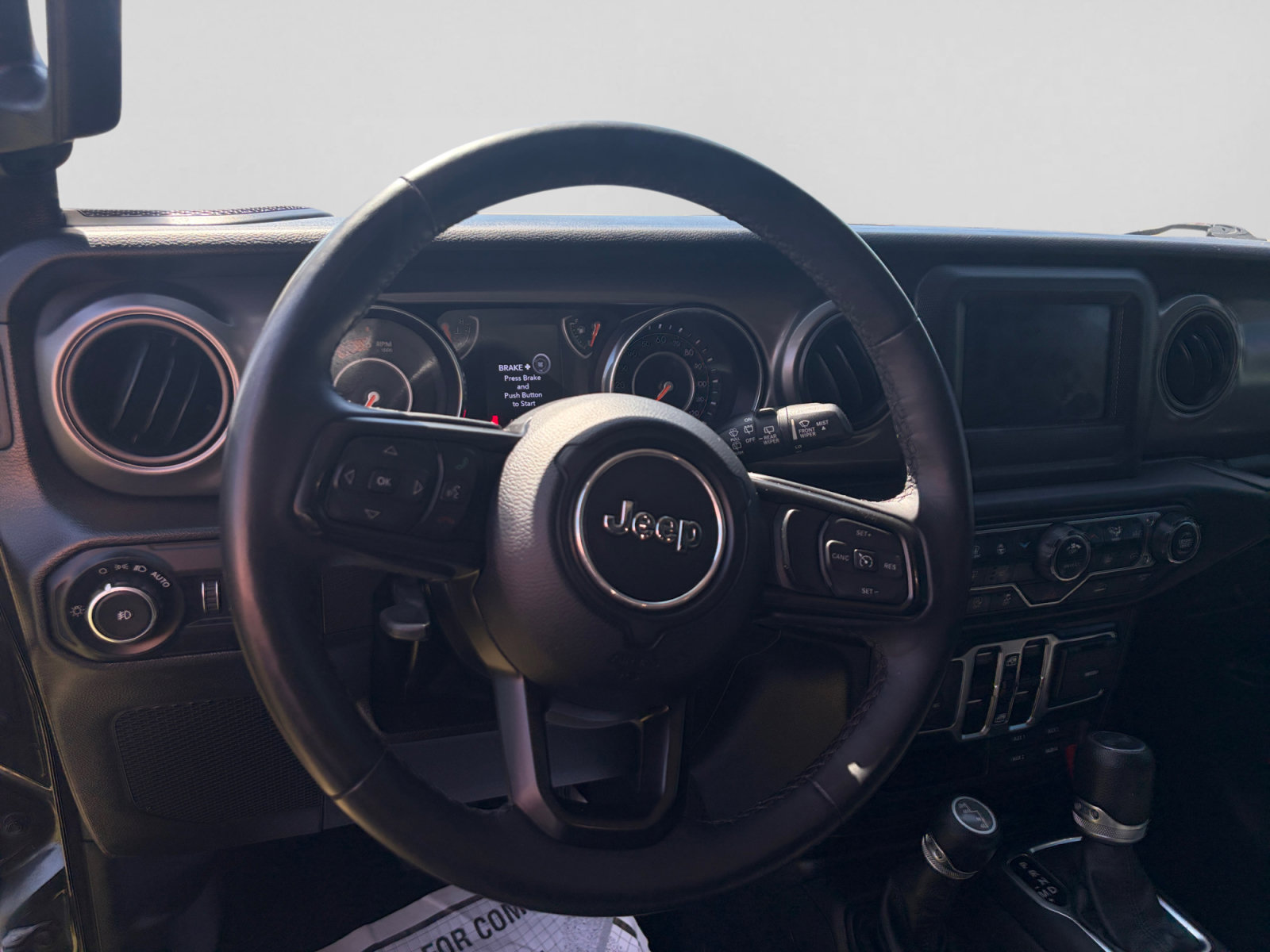 Used 2022 Jeep Wrangler Unlimited Sport AWD/4WD image 23