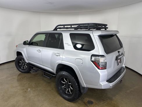 Used 2021 Toyota 4Runner TRD Off-Road Premium w/ Moonroof Package image 9