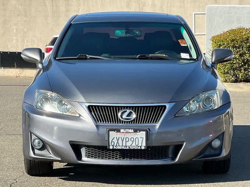 Used 2012 Lexus IS 250 w/ Premium Pkg Value Edition RWD image 10