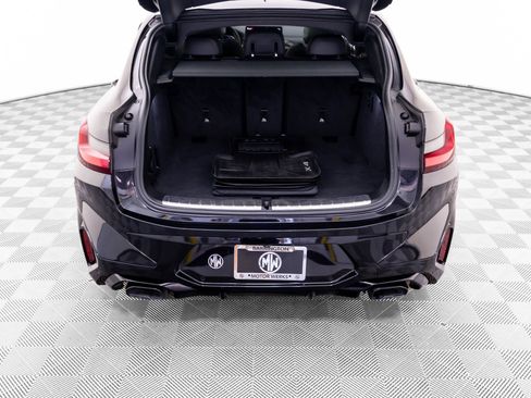 Used 2024 BMW X4 M40i AWD/4WD image 36