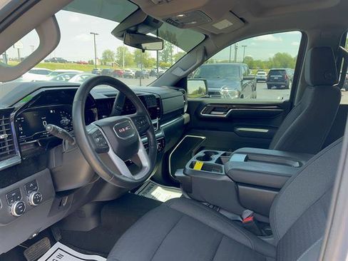 Used 2023 GMC Sierra 1500 Elevation AWD/4WD image 12