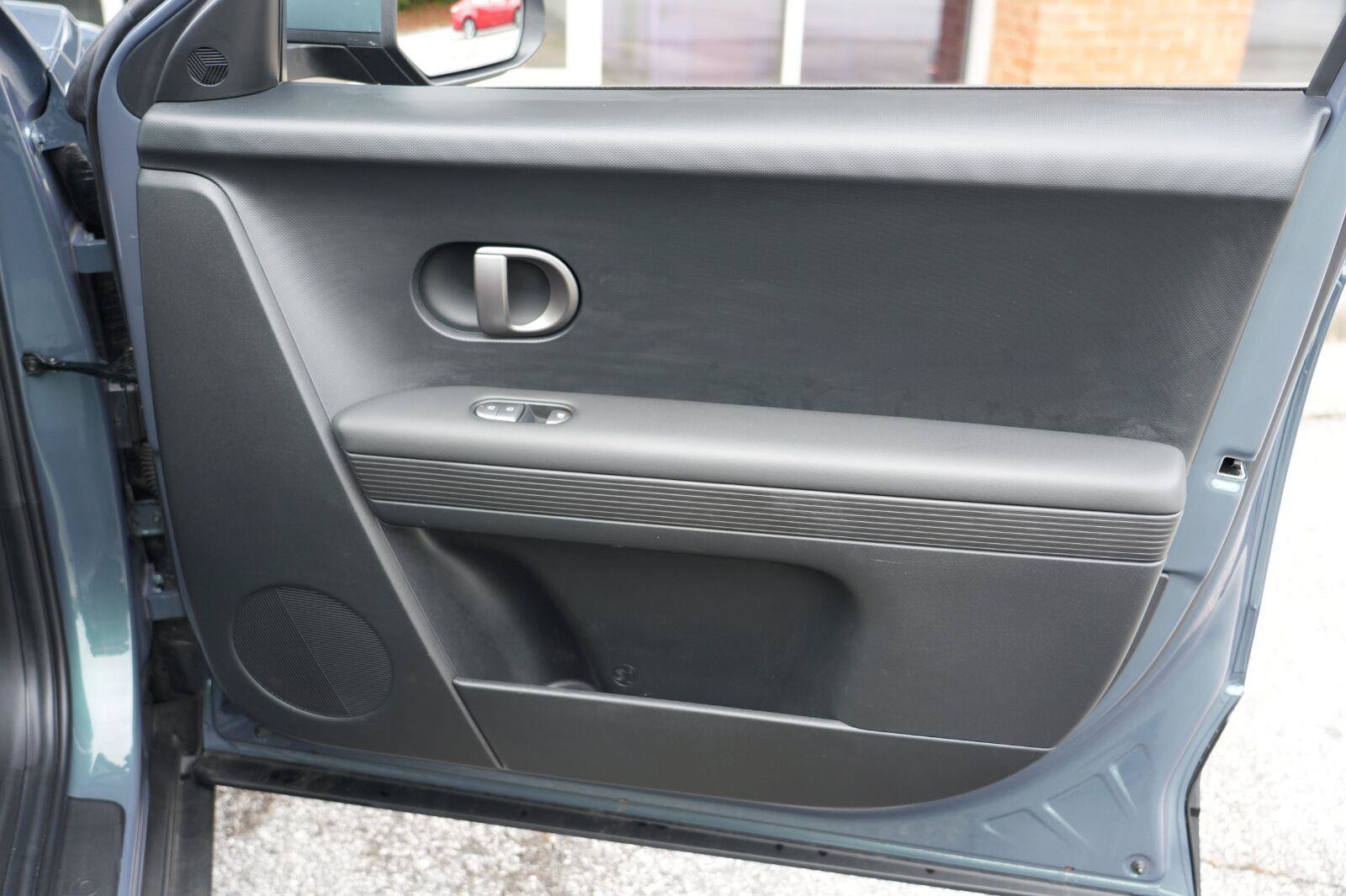 Used 2025 Hyundai Ioniq 5 SEL RWD image 45