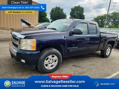 Used 2007 Chevrolet Silverado 1500 LT w/ 1LT Convenience Package AWD/4WD image 1