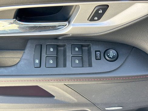 Used 2012 GMC Terrain SLT w/ Chrome and Technology Package AWD/4WD image 20