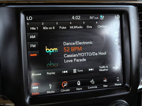 Used 2018 RAM 2500 Laramie w/ Sport Appearance Group image 28