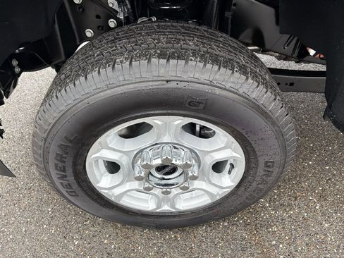 New 2026 Ford F250 XLT w/ 360-Degree Camera Package image 15