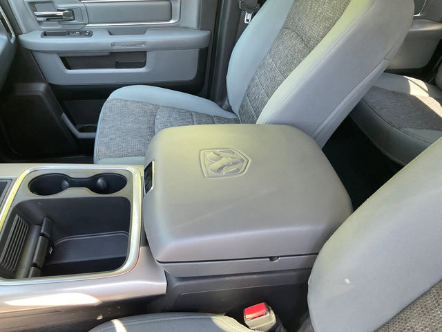Used 2017 RAM 1500 Big Horn AWD/4WD image 23