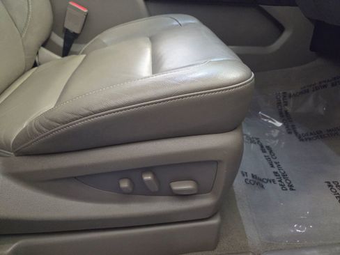 Used 2019 Chevrolet Tahoe LT w/ Luxury Package image 59