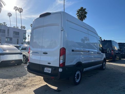 Used 2022 Ford E-Transit 148 High Roof w/ Load Area Protection Package image 6