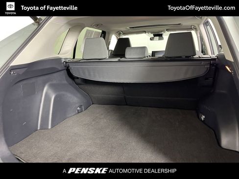 Used 2020 Toyota RAV4 XLE image 20