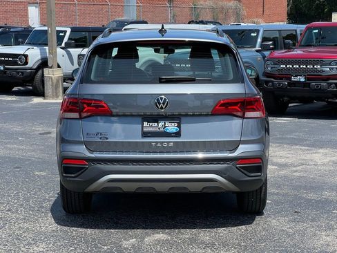 Used 2024 Volkswagen Taos S FWD image 4