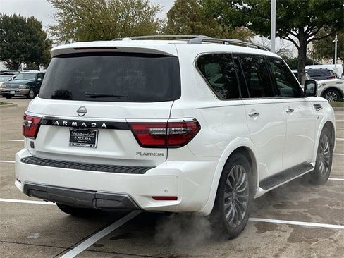 Used 2022 Nissan Armada Platinum w/ Captain's Chairs Package image 4