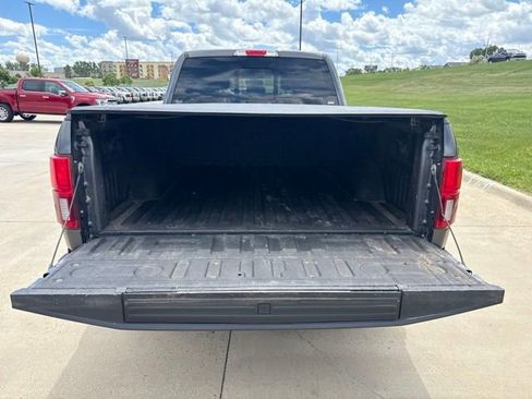 Used 2019 Ford F150 Lariat w/ Equipment Group 502A Luxury AWD/4WD image 11