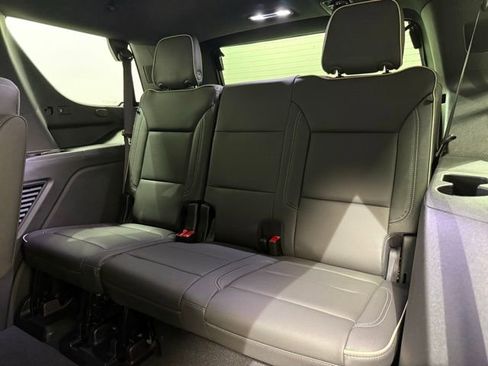 New 2026 GMC Yukon Elevation w/ Elevation Premium Package AWD/4WD image 31