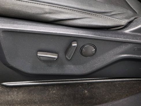 Certified 2022 Ford F150 XLT w/ Equipment Group 302A High image 24