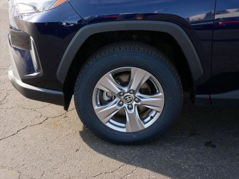 Certified 2024 Toyota RAV4 XLE AWD/4WD image 8