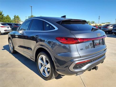 New 2025 Audi Q5 Prestige image 5
