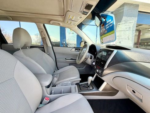 Used 2012 Subaru Forester 2.5X Premium w/ All-Weather Pkg AWD/4WD image 52