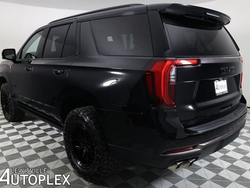 Used 2026 GMC Yukon AT4 Ultimate w/ LPO, Floor Liner Package AWD/4WD image 7