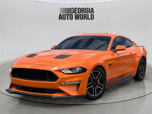 Used 2020 Ford Mustang GT Premium w/ Equipment Group 401A RWD image 4