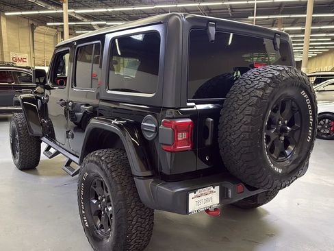 Used 2018 Jeep Wrangler Unlimited Rubicon image 6