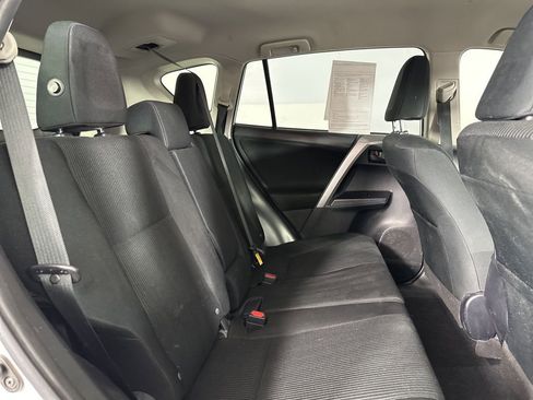 Used 2016 Toyota RAV4 LE image 21