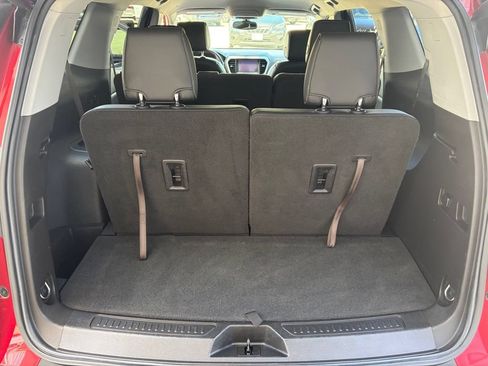 Used 2019 GMC Acadia SLT AWD/4WD image 11