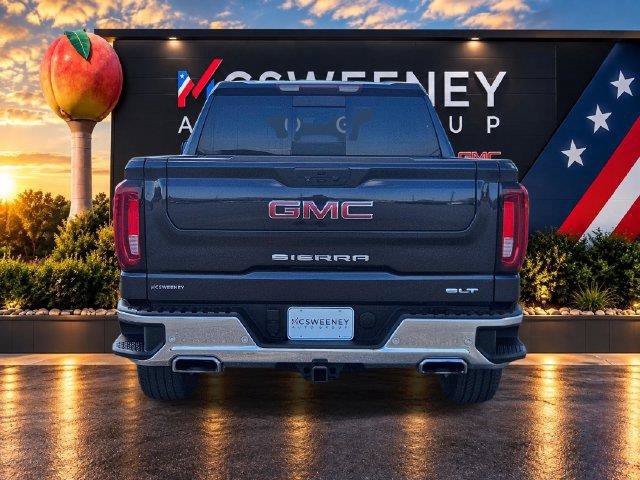 Used 2023 GMC Sierra 1500 SLT w/ SLT Premium Plus Package AWD/4WD image 4