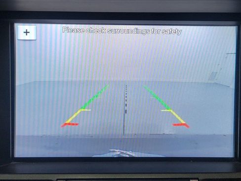 Used 2017 Ford Mustang Premium image 22