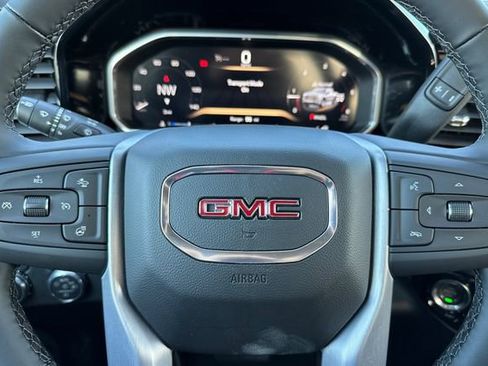 New 2026 GMC Sierra 1500 Elevation image 26