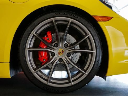 Used 2019 Porsche 718 Cayman RWD image 38