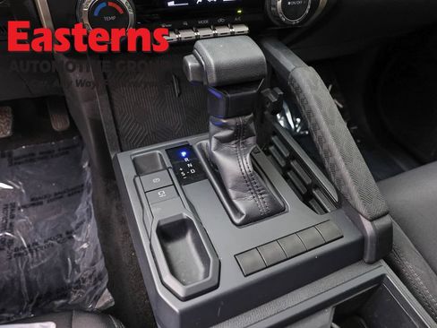Used 2024 Toyota Tacoma SR RWD image 12