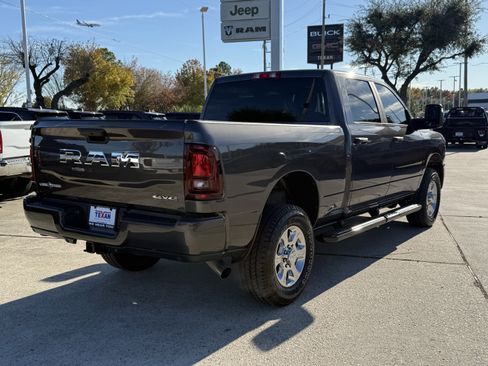 Used 2025 RAM 2500 Lone Star image 5