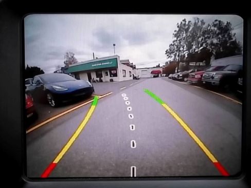 Used 2016 Jeep Cherokee Limited w/ Trailer Tow Group AWD/4WD image 25