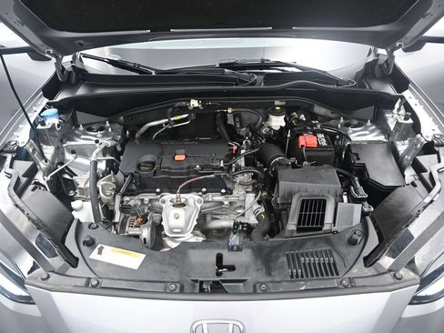 Used 2024 Honda HR-V LX image 12
