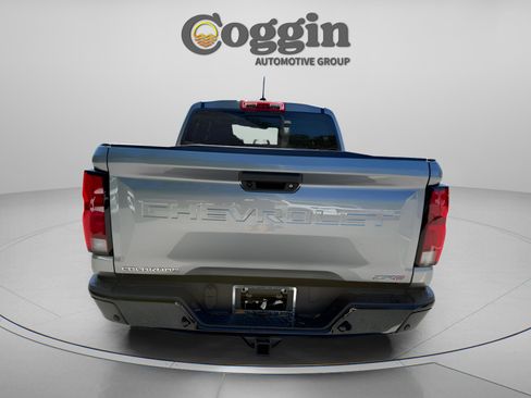 New 2026 Chevrolet Colorado ZR2 w/ Technology Package image 3